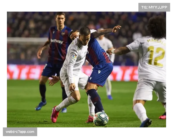 传统强队瓦伦西亚陷入低迷 七轮不胜亟待调整